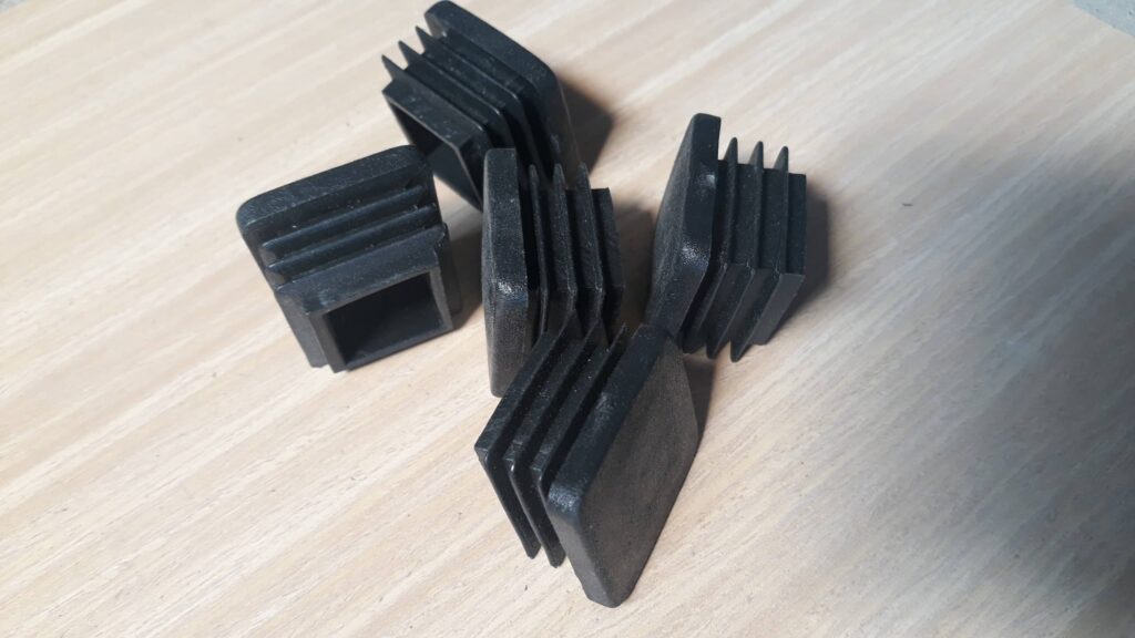 bit nhua sat inox hop vuong 30x30 dung cho sat day cds 15997 1