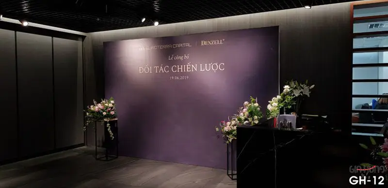 Bộ 3 kệ để chậu hoa khung chân sắt mặt gỗ SGH-1937 5 Bộ 3 kệ để chậu hoa khung chân sắt mặt gỗ SGH-1937 - Ảnh 3