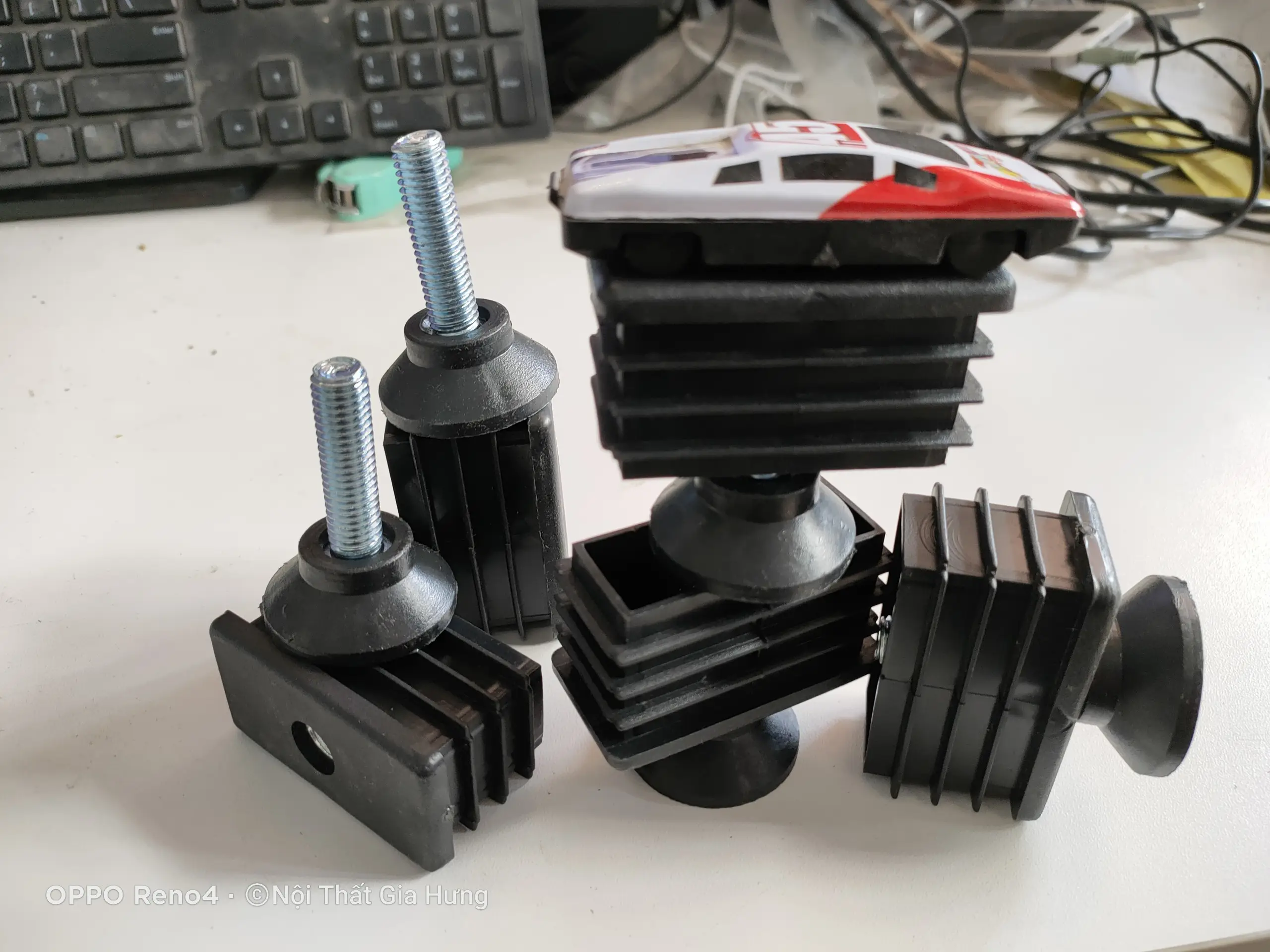 Nguyên bộ chân tăng chỉnh sắt hộp 30×60 tán M10 SGH-3079 5 Nguyên bộ chân tăng chỉnh sắt hộp 30×60 tán M10 SGH-3079 - Ảnh 3