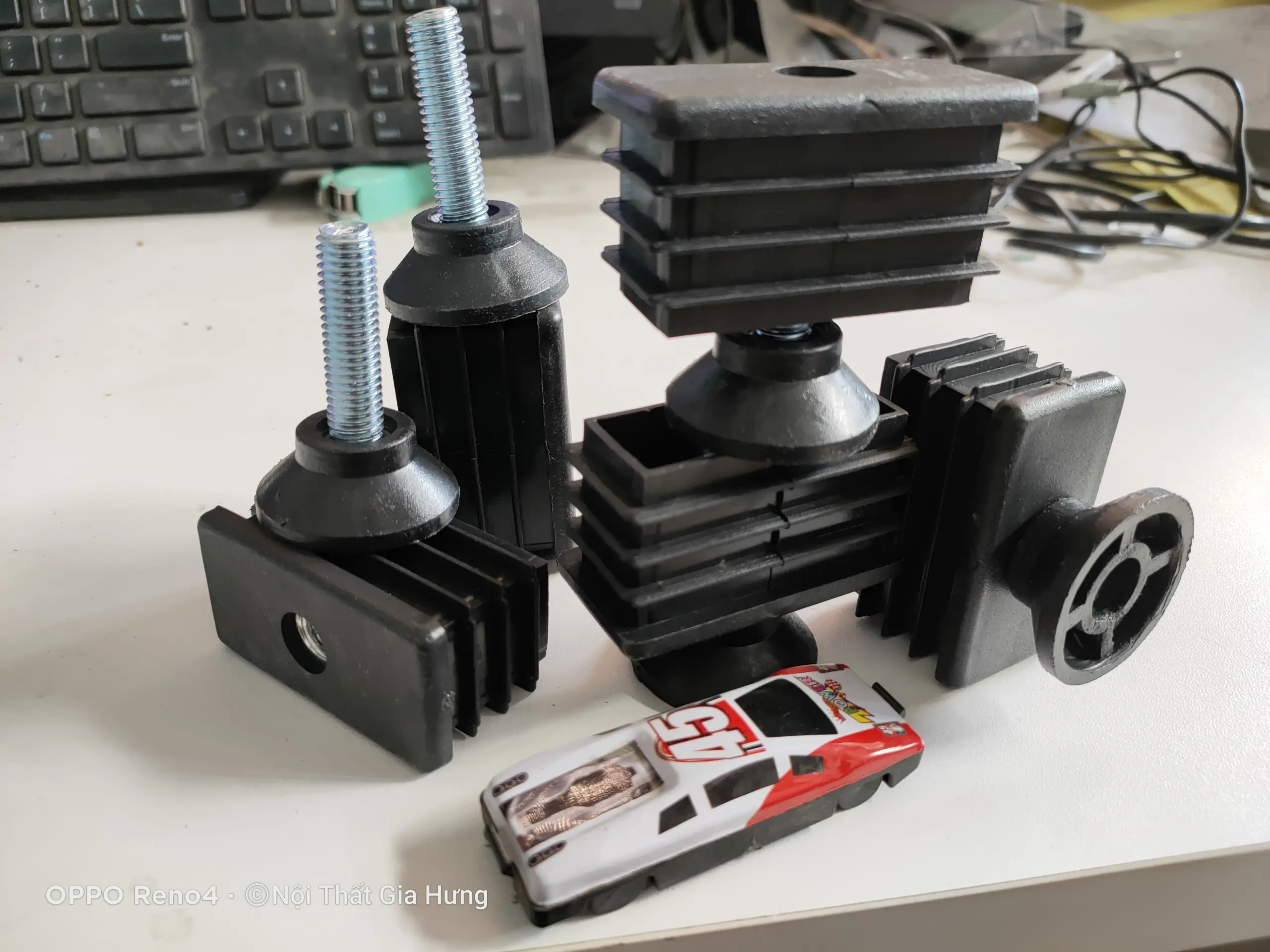 Nguyên bộ chân tăng chỉnh sắt hộp 30×60 tán M10 SGH-3079 4 Nguyên bộ chân tăng chỉnh sắt hộp 30×60 tán M10 SGH-3079 - Ảnh 2